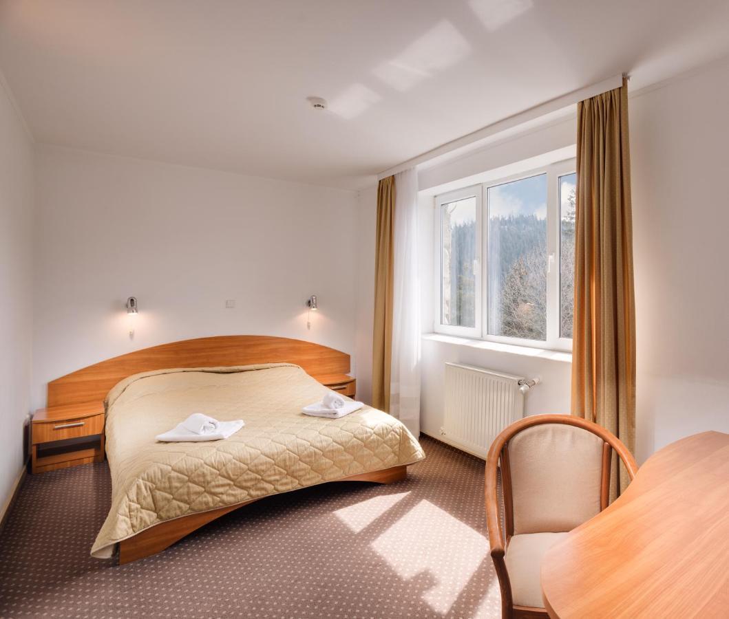 Hotel Bianca Беліш Екстер'єр фото